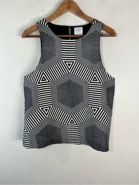 Anthropologie HD in Paris Black and White Geometric Blouse Boxy Size Medium Top